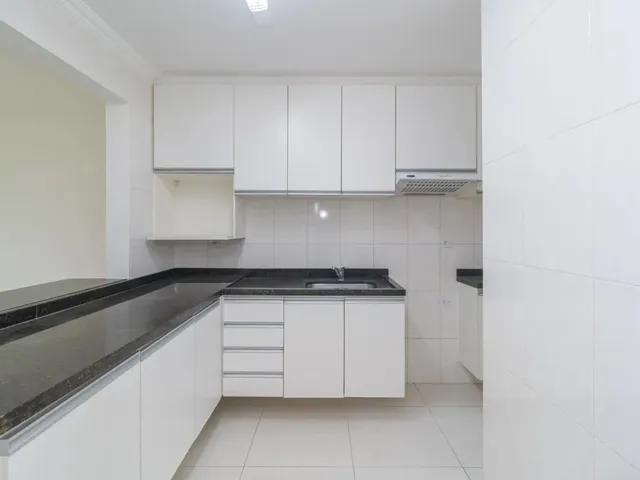 Casa 3 quartos e 1 banheiro, para alugar, no bairro São Marcos em Campo Largo