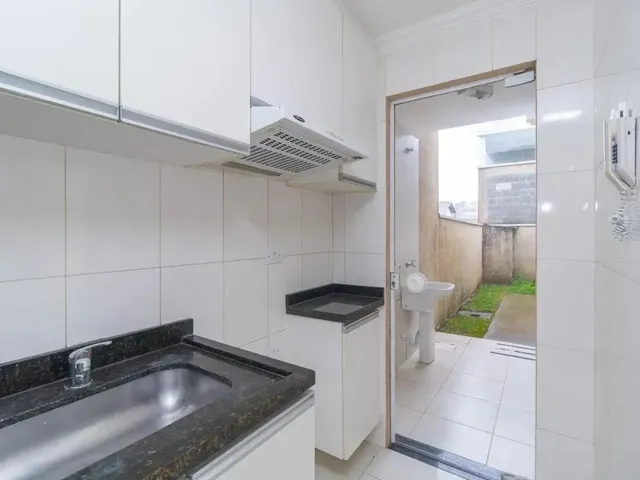 Casa 3 quartos e 1 banheiro, para alugar, no bairro São Marcos em Campo Largo