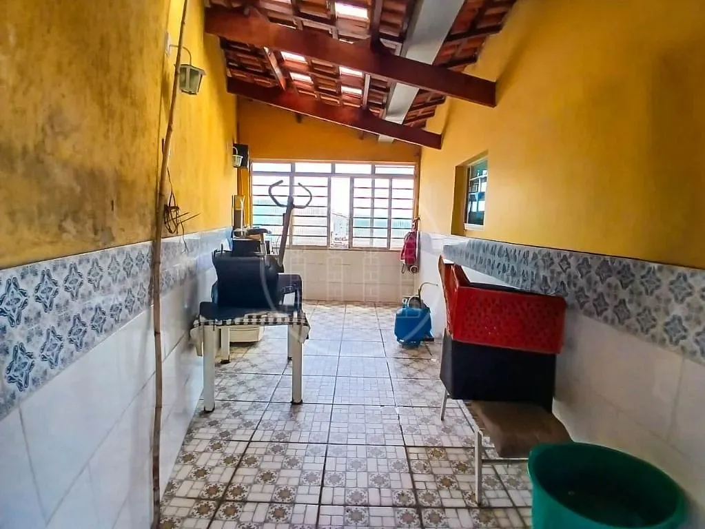 Casa, 6 quartos, 240 m² - Foto 16