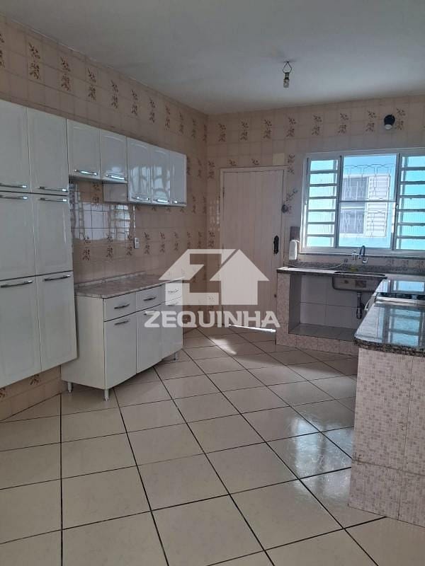 Casa, 3 quartos, 180 m² - Foto 17