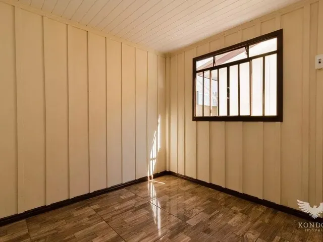 Casa 3 quartos e 1 banheiro, para alugar, no bairro Butiatuvinha em Curitiba