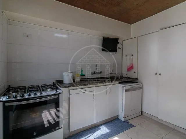 Casa com 420m² 3 quartos e 4 banheiros, à venda, no bairro Jardim Panorama em São Paulo