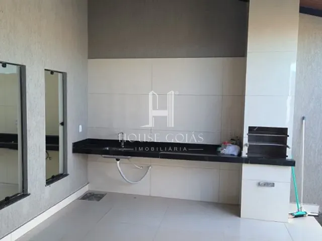 Casa 3 quartos e 2 banheiros, à venda, no bairro Residencial Dra Zélia Nunes em Senador Canedo