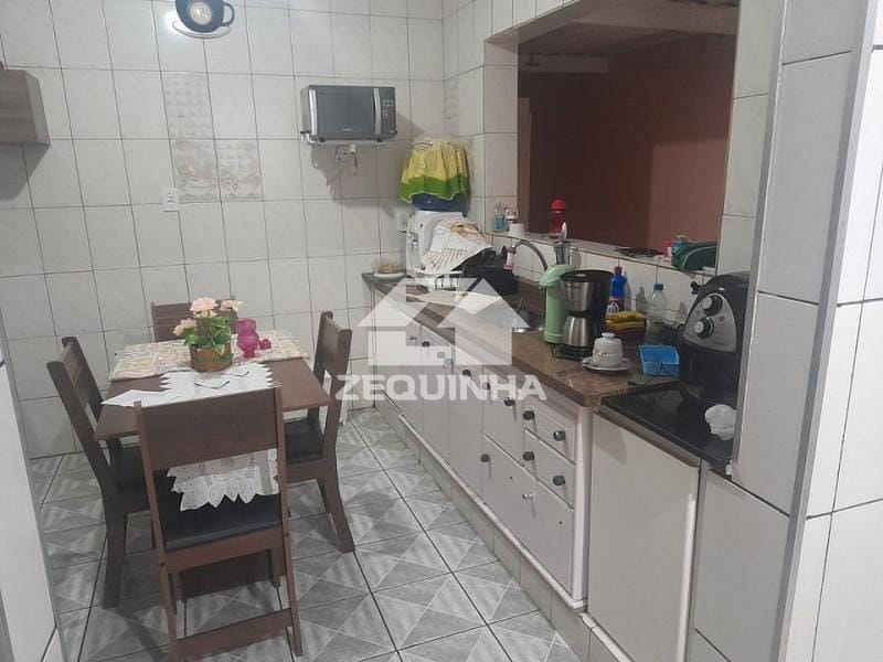 Casa, 2 quartos, 110 m² - Foto 1