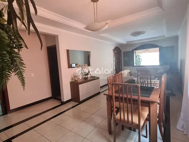Casa com 360m² 3 quartos e 3 banheiros, à venda, no bairro Floramar em Belo Horizonte
