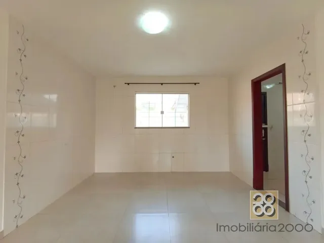 Casa 2 quartos e 1 banheiro, para alugar, no bairro Jd B Aires em Almirante Tamandaré