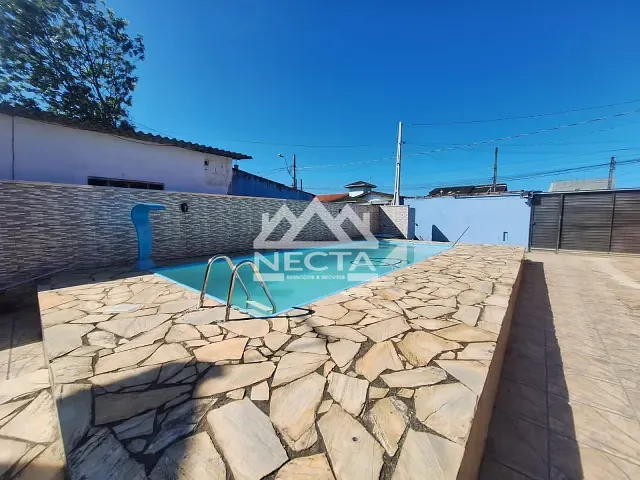Casa com 280m² 5 quartos e 1 banheiro, à venda, no bairro Balneário Recanto do Sol em Caraguatatuba