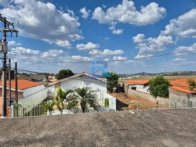 Casa com 250m² 3 quartos e 2 banheiros, à venda, no bairro Loteamento Itatiba Park em Itatiba