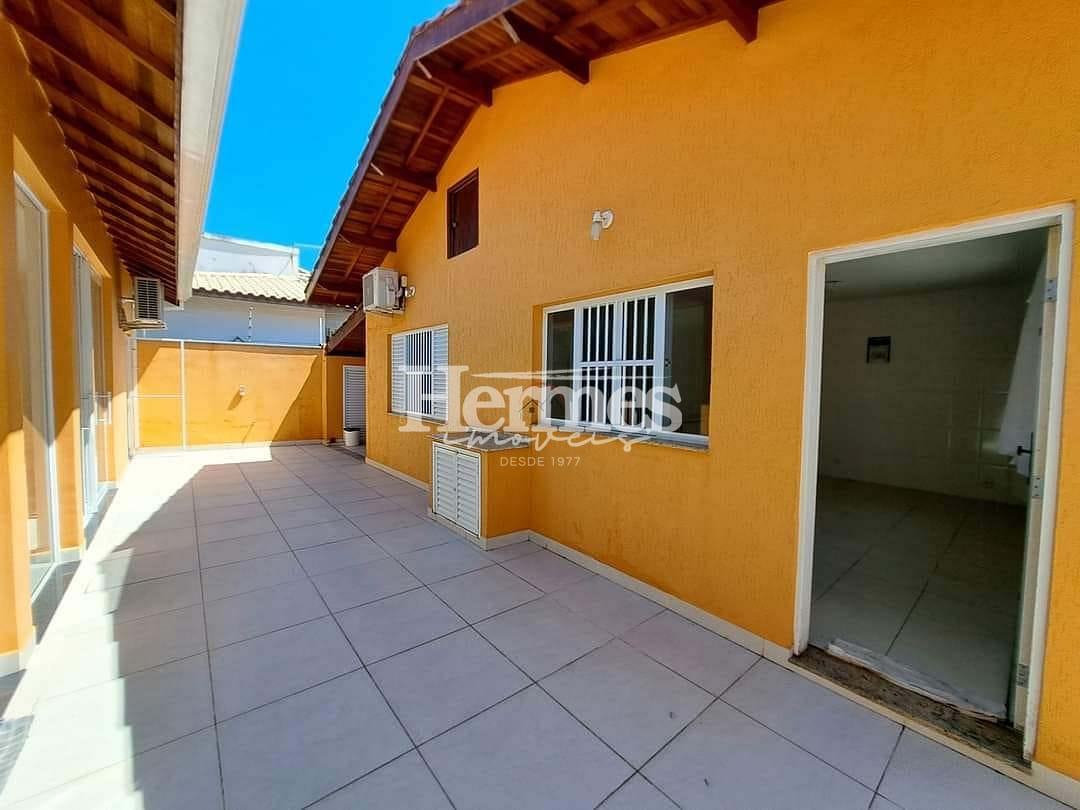 Casa, 2 quartos, 180 m² - Foto 2