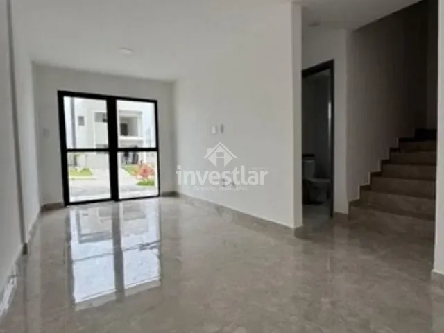 Casa com 111m² 4 quartos e 2 banheiros, à venda, no bairro Serrotão em Campina Grande