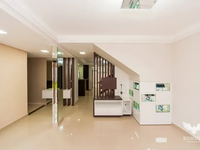 Casa com 289m² 3 quartos e 3 banheiros, à venda, no bairro Santa Felicidade em Curitiba