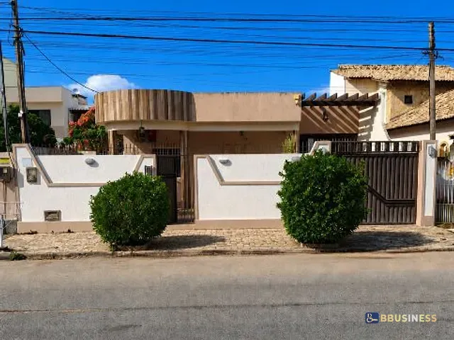 Casa 3 quartos e 2 banheiros, à venda, no bairro Parque João Maria em Campos dos Goytacazes