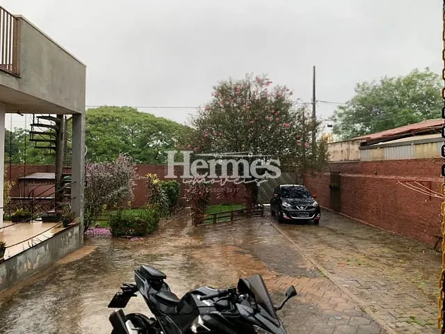 Casa com 370m² 2 quartos e 2 banheiros, à venda, no bairro Jardim Bela Vista III em Cosmópolis