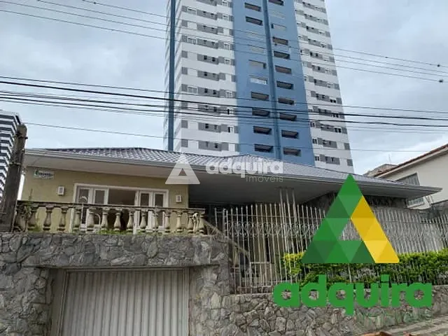 Casa com 426m² 3 quartos e 3 banheiros, à venda, no bairro Centro em Ponta Grossa