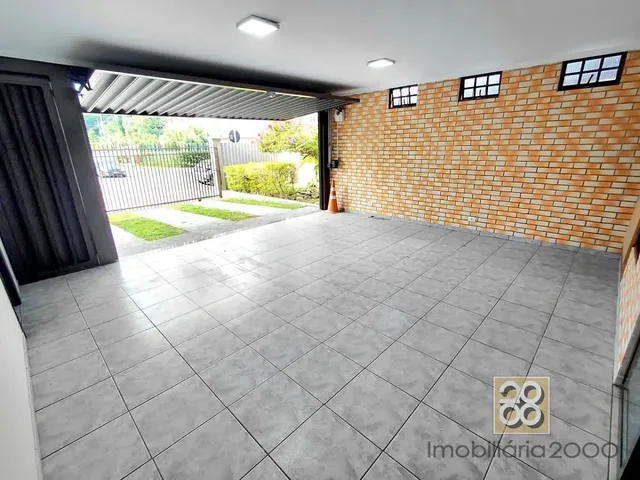 Casa 3 quartos e 1 banheiro, para alugar, no bairro Mossunguê em Curitiba