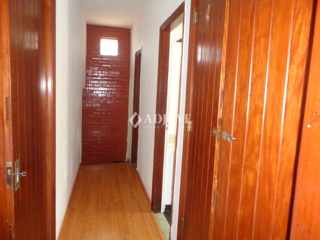 Casa à venda com 3 quartos, 200m² - Foto 7