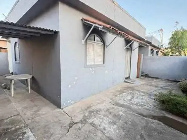 Casa com 112m² 2 quartos e 1 banheiro, à venda, no bairro Parque Leopoldina em Campos dos Goytacazes