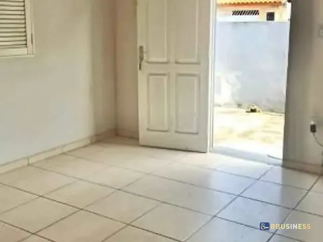 Casa com 112m² 2 quartos e 1 banheiro, à venda, no bairro Parque Leopoldina em Campos dos Goytacazes