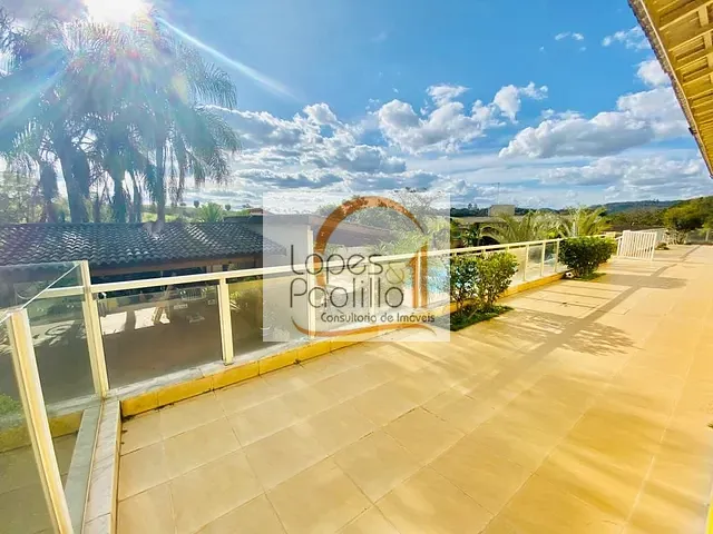 Casa com 2500m² 4 quartos e 6 banheiros, à venda, no bairro Jardim dos Pinheiros em Atibaia