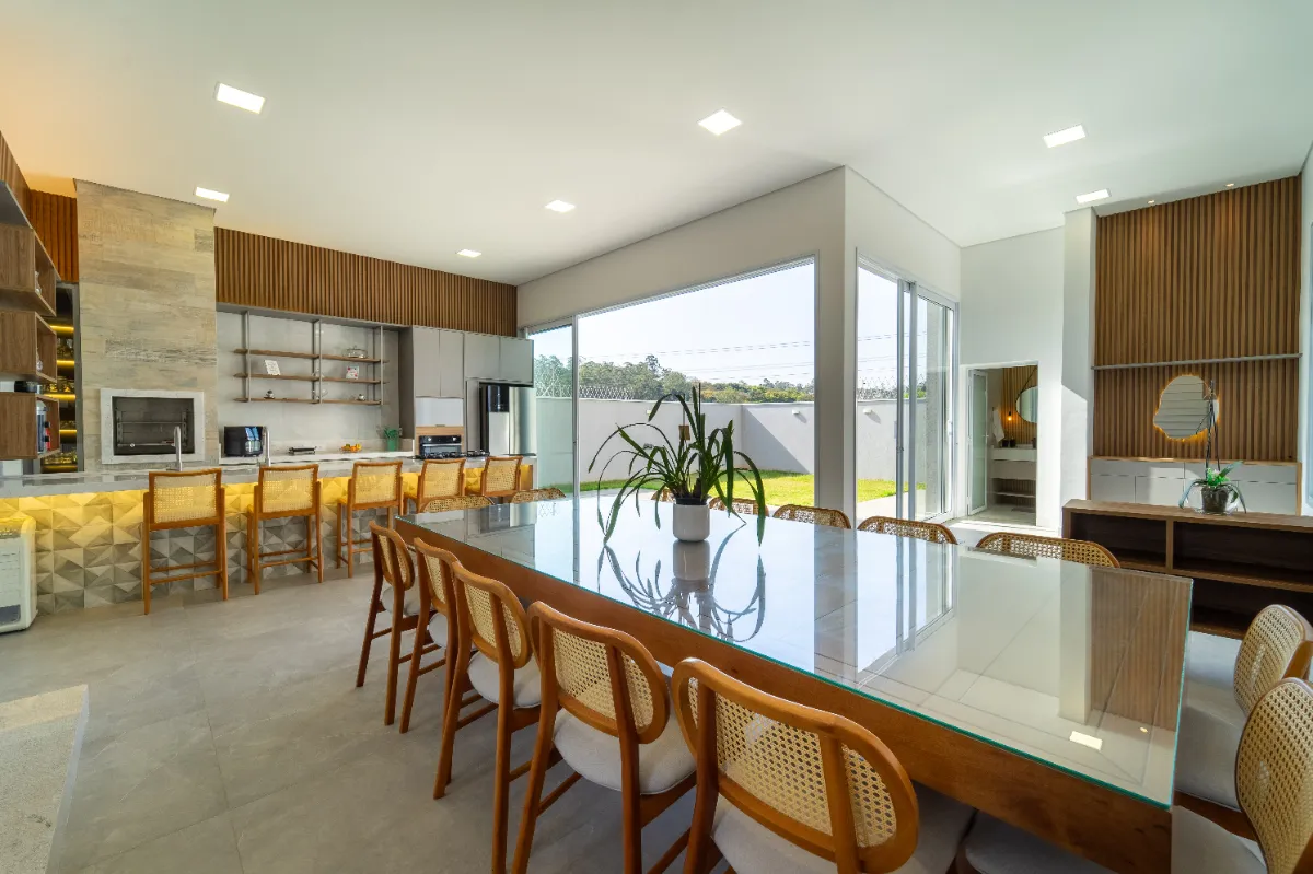 Casa no condomínio Condomínio Bella Vittà Jundiaí para venda com 3 quartos, sendo 3 suítes, 300m²