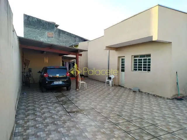 Casa com 250m² 3 quartos e 2 banheiros, à venda, no bairro Conjunto Habitacional Terra dos Ipês II (Fase II) em Pindamonhangaba