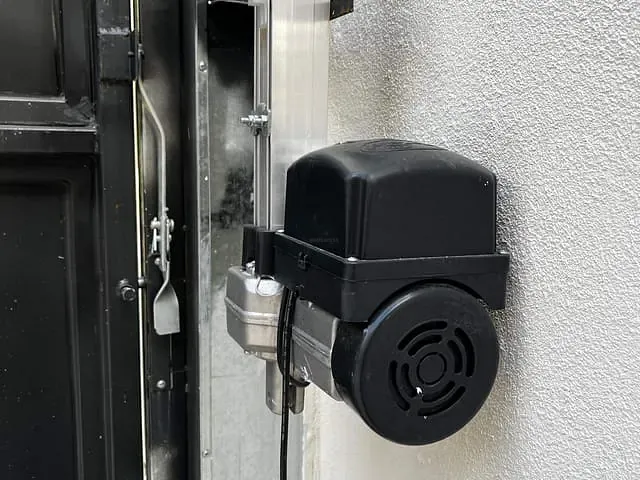 Casa 3 quartos e 3 banheiros, à venda, no bairro Bosque em Vinhedo