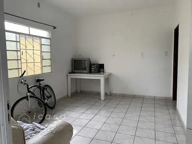 Casa com 250m² 2 quartos e 1 banheiro, à venda, no bairro Parque Residencial Nova Caçapava em Caçapava