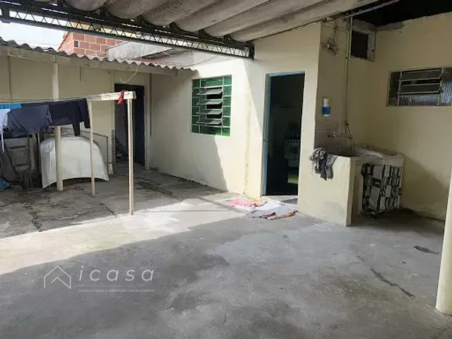 Casa com 250m² 2 quartos e 1 banheiro, à venda, no bairro Parque Residencial Nova Caçapava em Caçapava