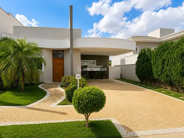 Casa 4 quartos e 4 banheiros, à venda, no bairro Swiss Park em Campinas