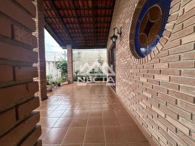 Casa com 143m² 3 quartos e 2 banheiros, à venda, no bairro Jardim Primavera em Caraguatatuba