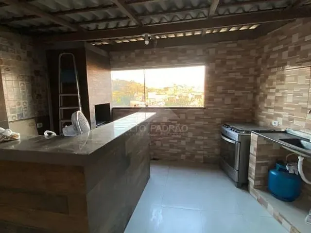 Casa com 150m² 2 quartos e 2 banheiros, à venda, no bairro Parque Bandeirantes em Mauá