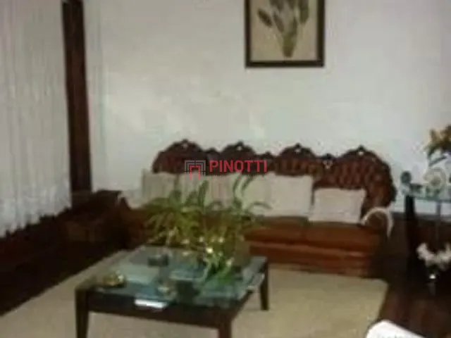 Casa 4 quartos e 1 banheiro, à venda ou para alugar, no bairro Jardim do Mar em São Bernardo do Campo