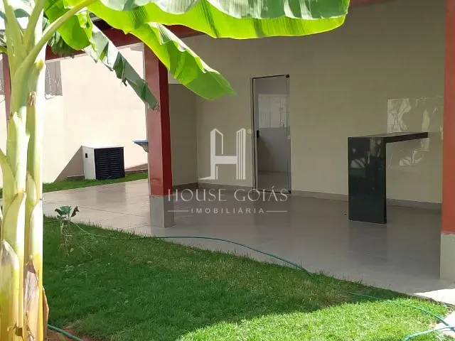 Casa 3 quartos e 3 banheiros, à venda, no bairro Jardim Dom Bosco 2ª Etapa em Aparecida de Goiânia