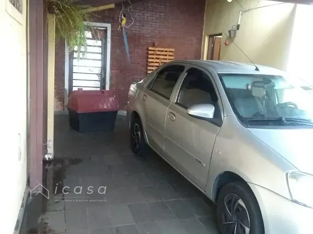 Casa com 250m² 3 quartos e 2 banheiros, à venda, no bairro Parque São Luís em Taubaté