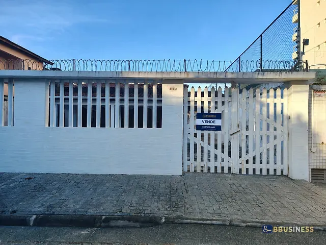 Casa com 420m² 3 quartos e 2 banheiros, à venda, no bairro Rio da Praia em Bertioga