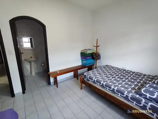 Casa com 420m² 3 quartos e 2 banheiros, à venda, no bairro Rio da Praia em Bertioga