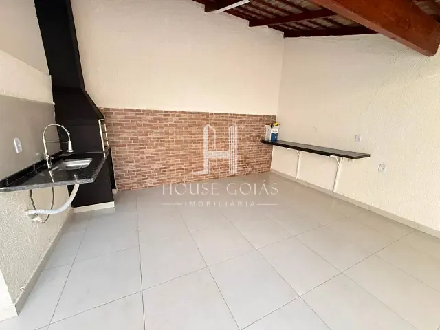 Casa com 180m² 3 quartos e 2 banheiros, à venda, no bairro Setor Três Marias em Goiânia