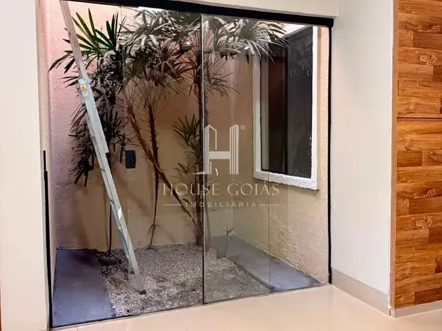 Casa com 180m² 3 quartos e 2 banheiros, à venda, no bairro Setor Três Marias em Goiânia