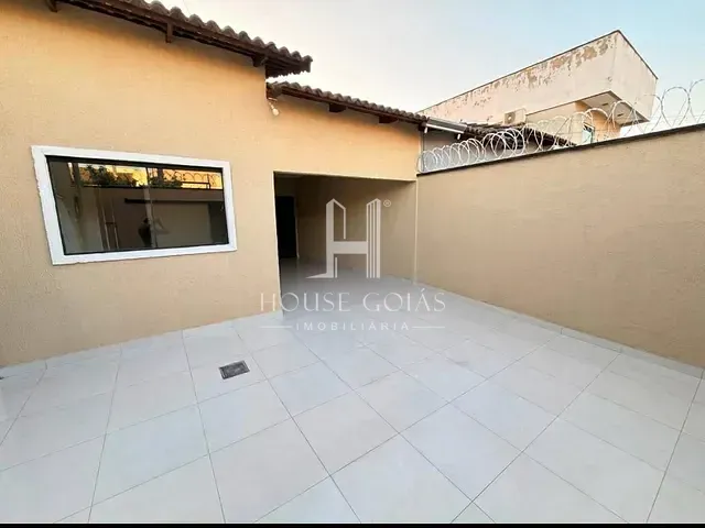 Casa com 180m² 3 quartos e 2 banheiros, à venda, no bairro Setor Três Marias em Goiânia