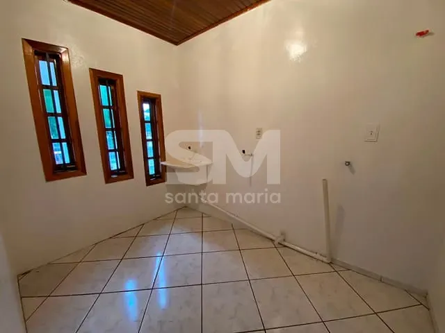Casa 2 quartos e 1 banheiro, para alugar, no bairro Esplanada em Chapecó