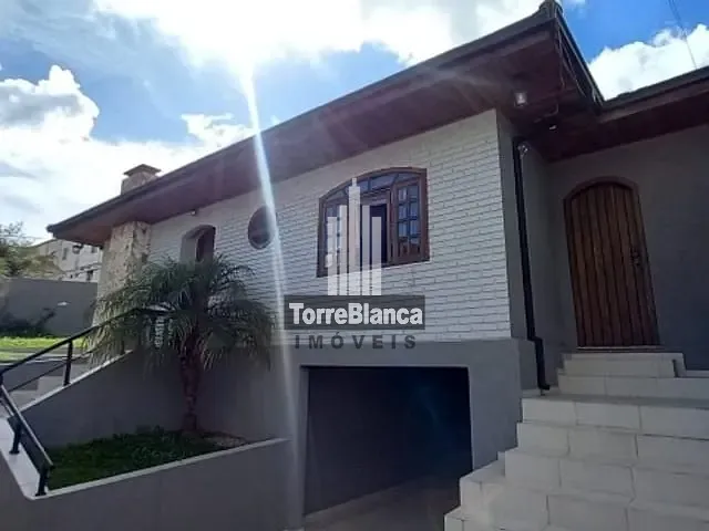 Casa com 793m² 3 quartos e 3 banheiros, à venda, no bairro Ronda em Ponta Grossa