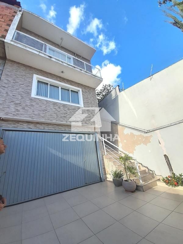 Casa, 3 quartos, 165 m² - Foto 1