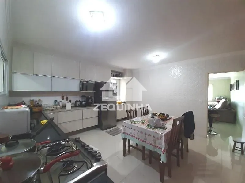 Casa, 3 quartos, 165 m² - Foto 6