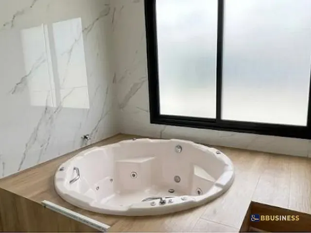 Casa 3 quartos e 3 banheiros, à venda, no bairro Atafona em São João da Barra