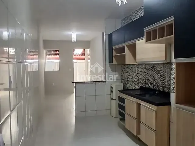 Casa 3 quartos e 1 banheiro, à venda, no bairro Serrotão em Campina Grande