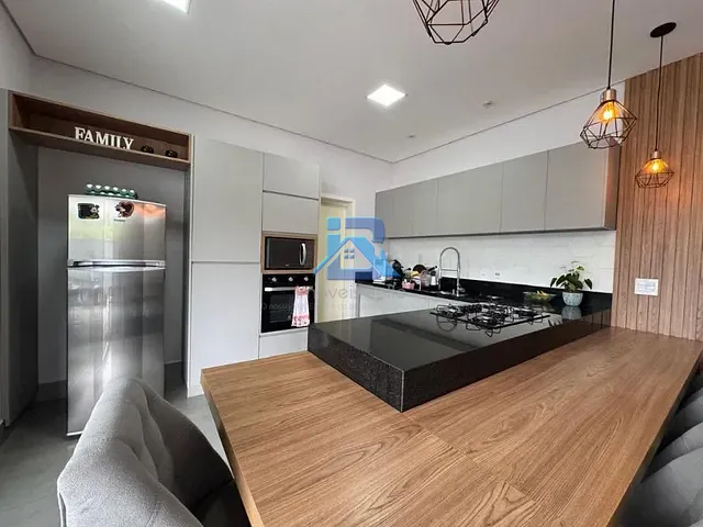 Casa com 510m² 3 quartos e 4 banheiros, à venda ou para alugar, no bairro Reserva Santa Rosa em Itatiba