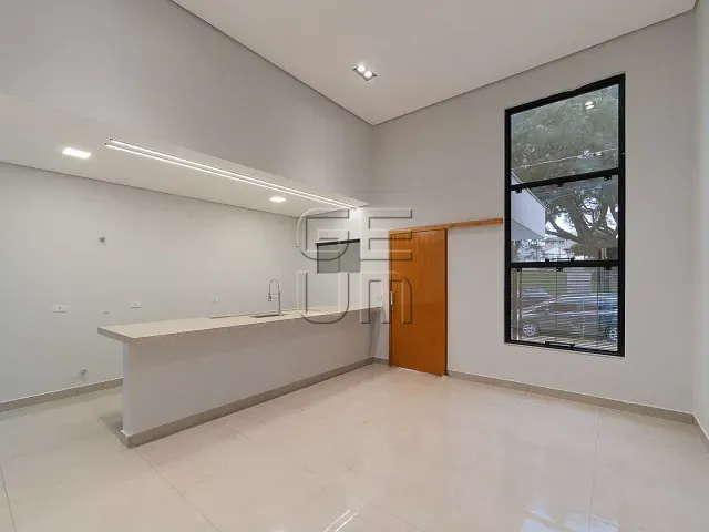 Casa com 150m² 3 quartos e 3 banheiros, à venda, no bairro Bandeirantes em Londrina