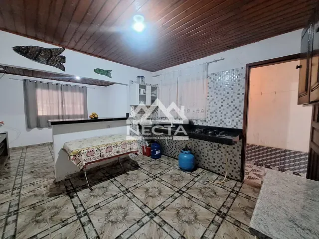 Casa com 50m² 1 quarto e 1 banheiro, à venda, no bairro Jardim das Gaivotas em Caraguatatuba
