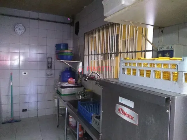 Casa à venda ou para alugar, no bairro Jardim do Mar em São Bernardo do Campo