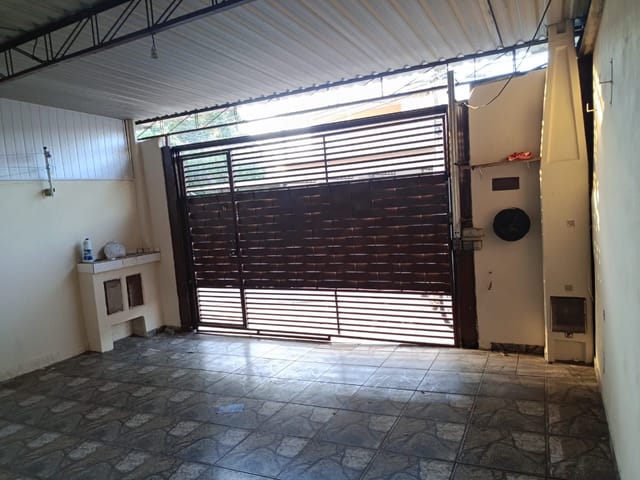 Foto do Casa - Casa com 2 dormitórios para alugar por R$ 1.200,00/mês - Altos de Sumaré - Sumaré/SP | IMOBILIARIA DOM BARRETO LTDA